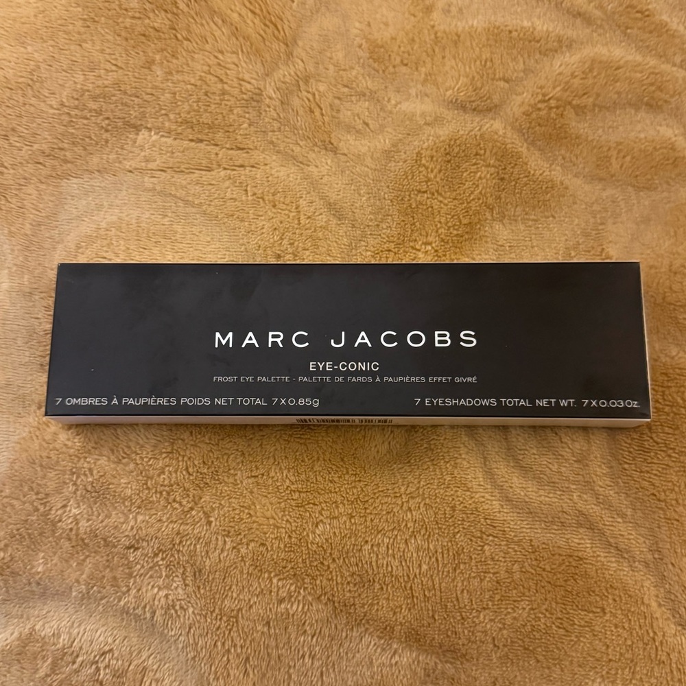 Marc Jacob's Eyeshadow EYE CONIC 800 FLAM(BOY)ANT Palette